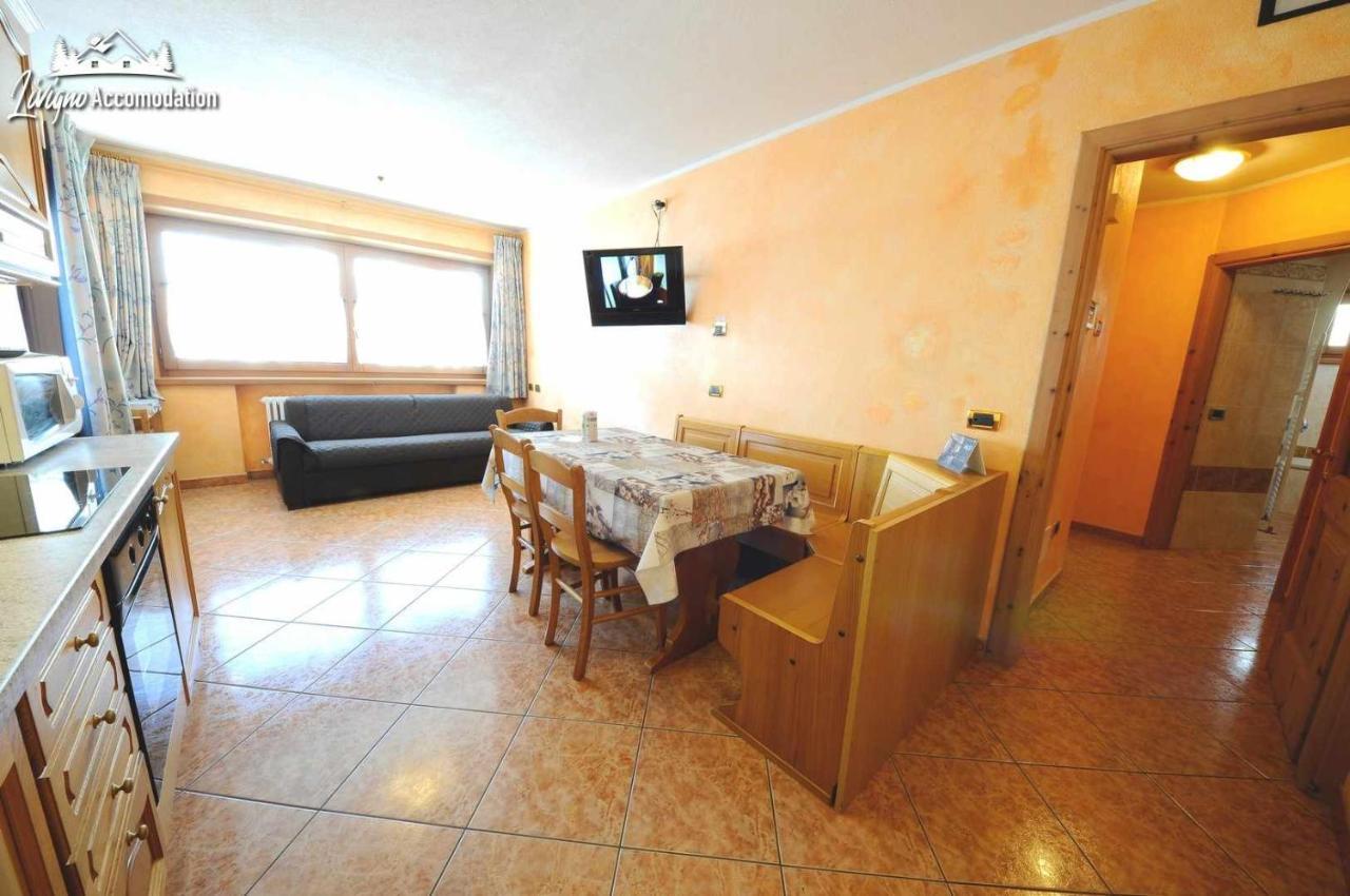 Alpen Royal By Livigno Accomodation Exterior foto